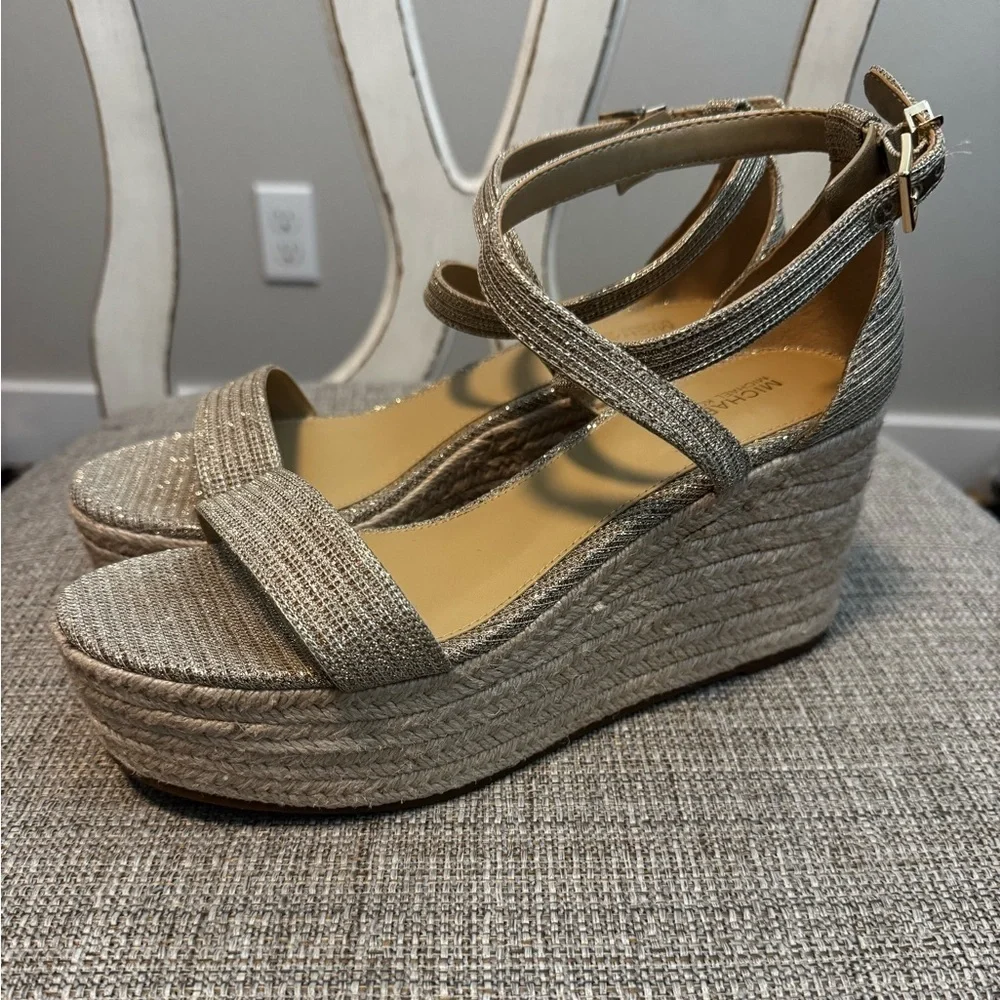 Michael Kors Serena Espadrilles Wedge Size 7.5M